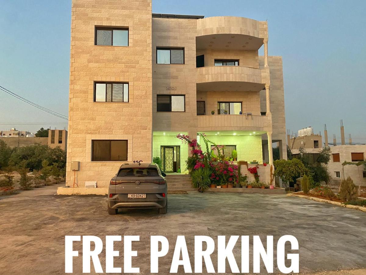 Jarash Gate Suite Exterior photo