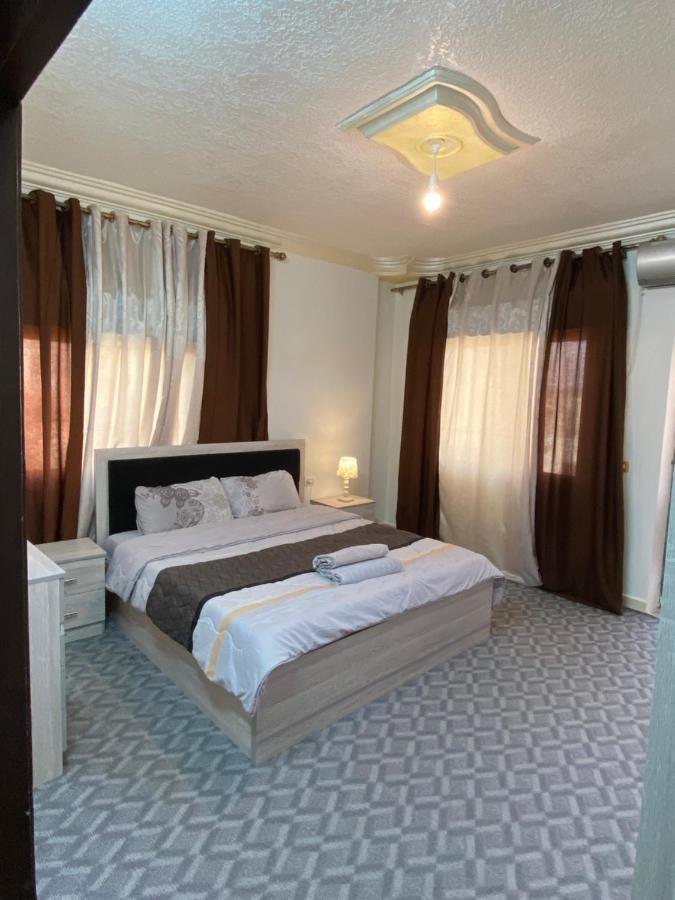 Jarash Gate Suite Exterior photo